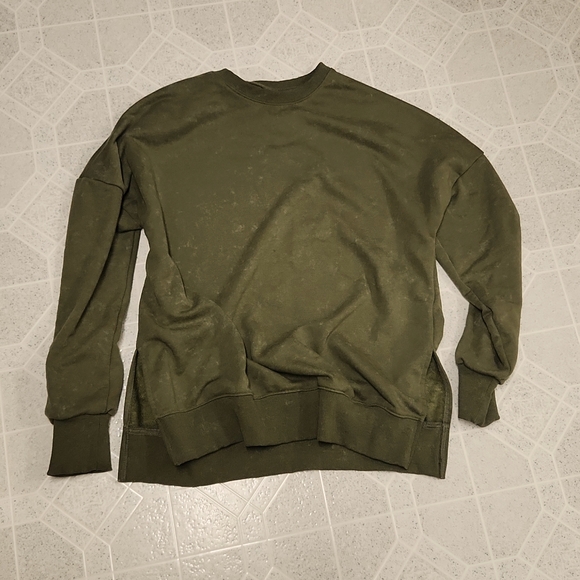 Tops - Boutique sweatshirt